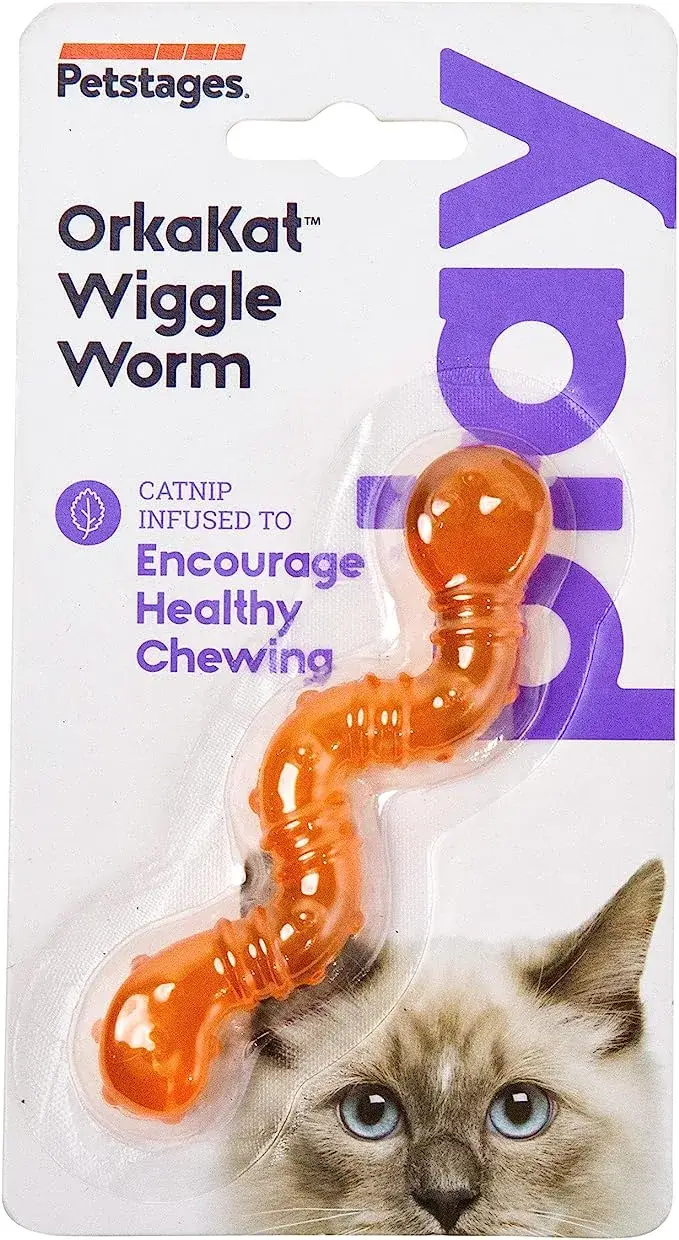 Petstages Catnip roll toy image 3